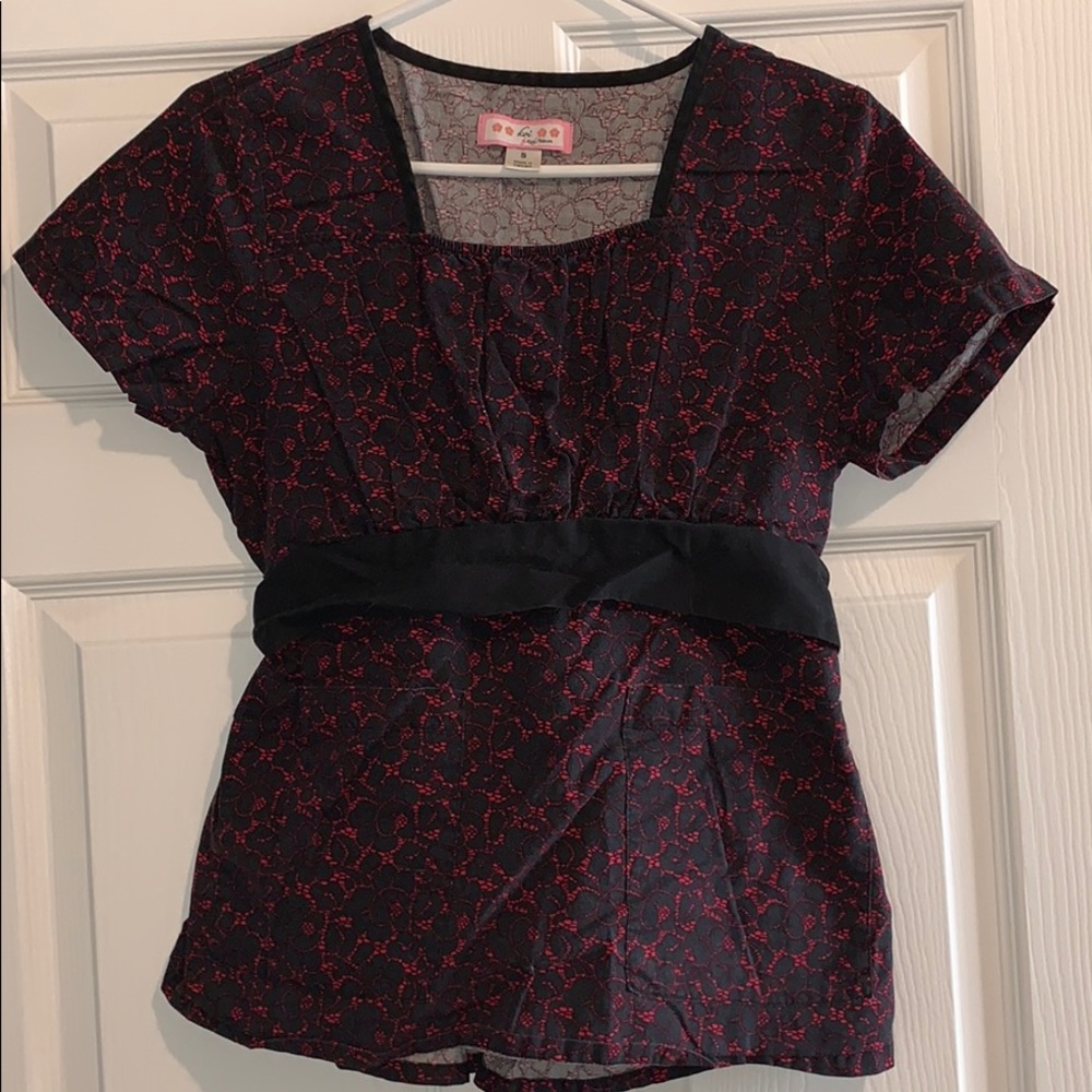 Koi scrub top small